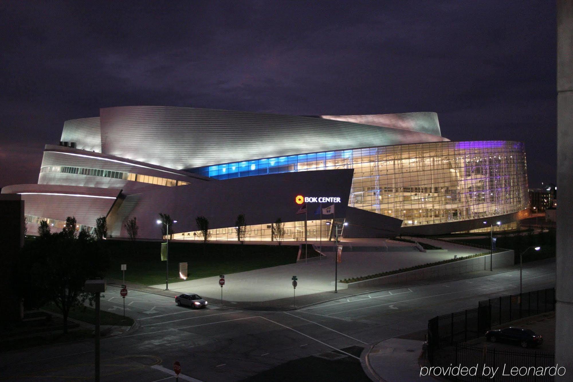 Renaissance Tulsa Hotel & Convention Center Экстерьер фото